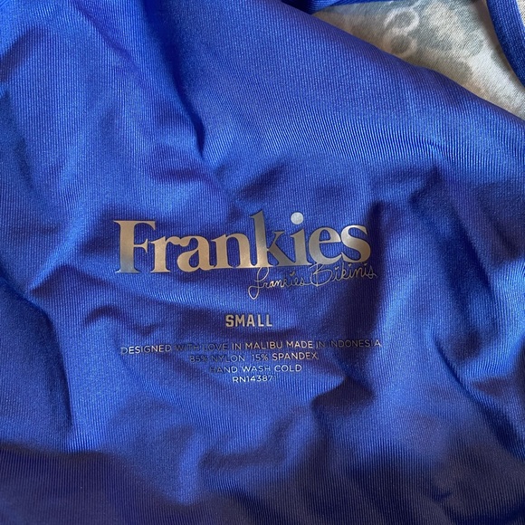 NEW Frankie’s Bikinis Banks One Piece - Picture 4 of 6